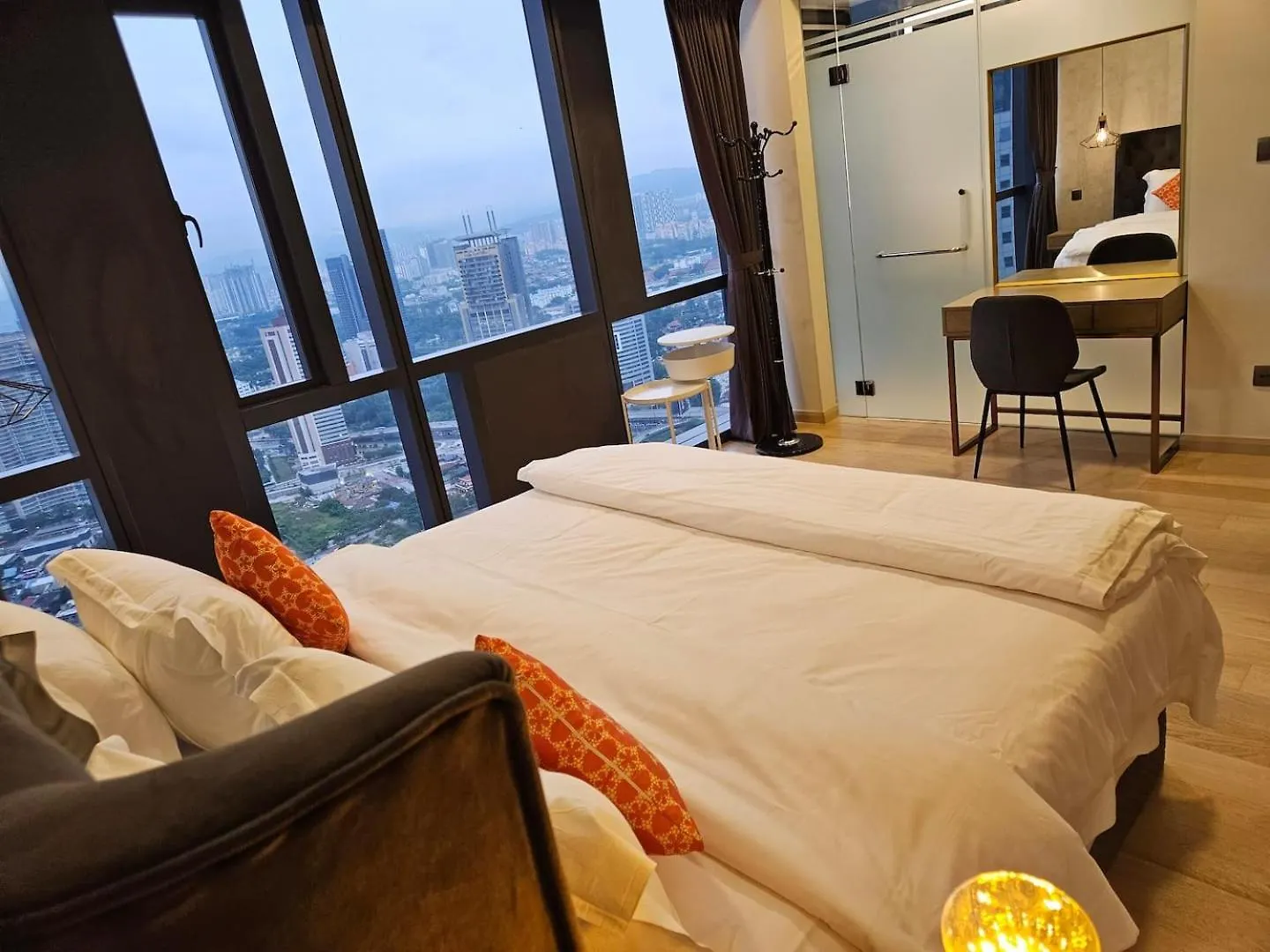 Дом отдыха Star Residence 2Br Unit Floor 46 Куала-Лумпур